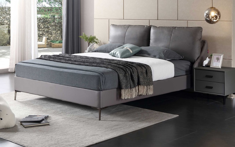 在日常家居生活中如何保养皮质家具？